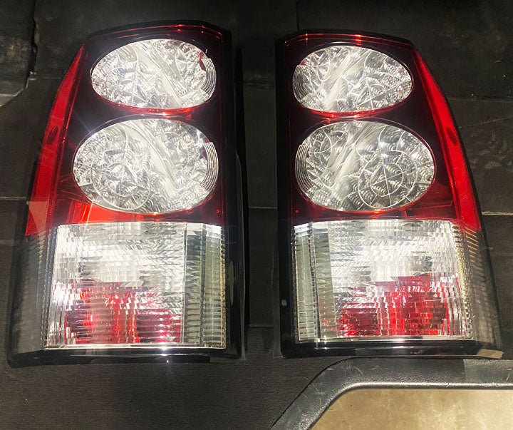 Land Rover Discovery 4 Rear Lights