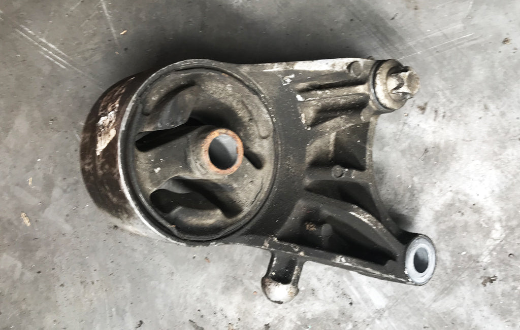 AUDI S3 8P ENGINE MOUNTS HOUSE OF H.S.P