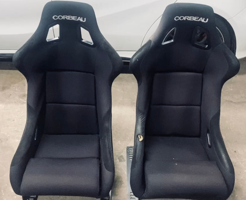 Renault Megane Sport R26 / 225 Corbeau Bucket Seats, Seat Mounts & Trs Harness