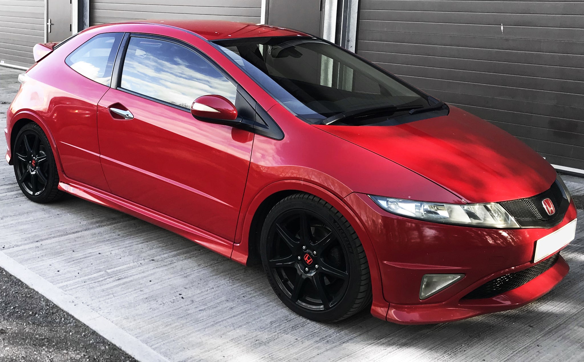 Honda Civic Type R FN2 - Front Bumper Complete