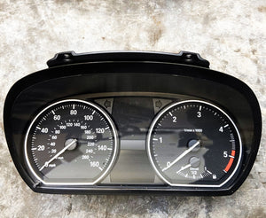 BMW 1 Series - Speedometer
