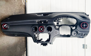 Mercedes A45 AMG - Glovebox