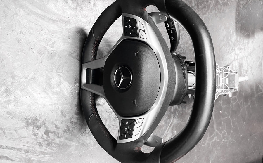 Mercedes A45 AMG - Steering Wheel & Airbag