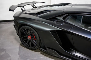 LAMBORGHINI AVENTADOR S NERO DESIGN TWIN REAR WING