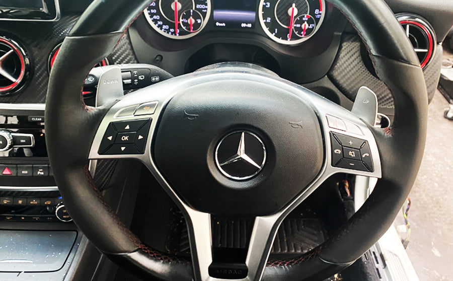 Mercedes A45 AMG - Steering Wheel & Airbag