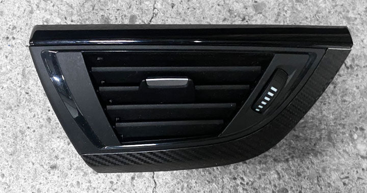 BMW F20 / F21 M135i - DASHBOARD HEATER VENT