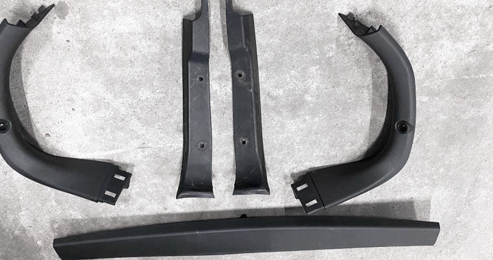 BMW F20 / F21 M135i - BOOTLID TRIM