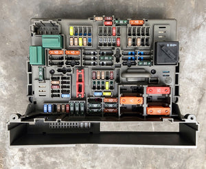 BMW 1 Series E87 - Fuse Box