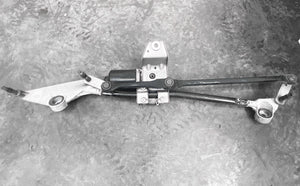 Mercedes A45 AMG - Windscreen Motor (Front)
