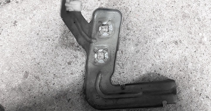 BMW F20 / F21 M135i - ENGINE BAY BRACKET