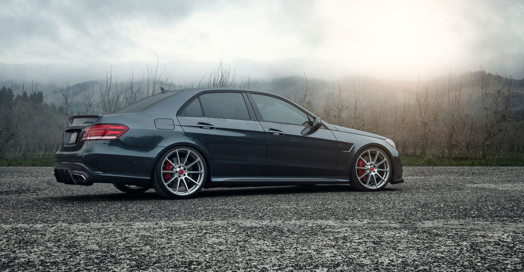 MERCEDES E63 AMG CARBON FIBER REAR DIFFUSER