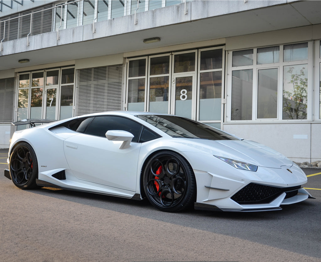 LAMBORGHINI HURACAN DMC FULL CARBON KIT (AFFARI)