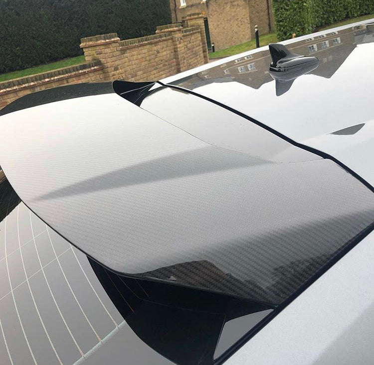 LAMBORGHINI URUS - NERO DESIGN CARBON UPPER REAR WING